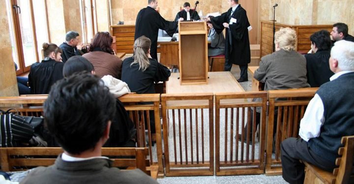 G4media: Coaliția a ajuns la un acord pe pachetul trei și pe pensiile speciale/ Nicușor Dan are marți o ultima negociere cu magistrații înainte de adoptarea proiectului