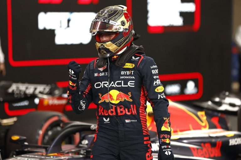 Formula 1: Max Verstappen, în pole position în cursa decisivă pentru titlu