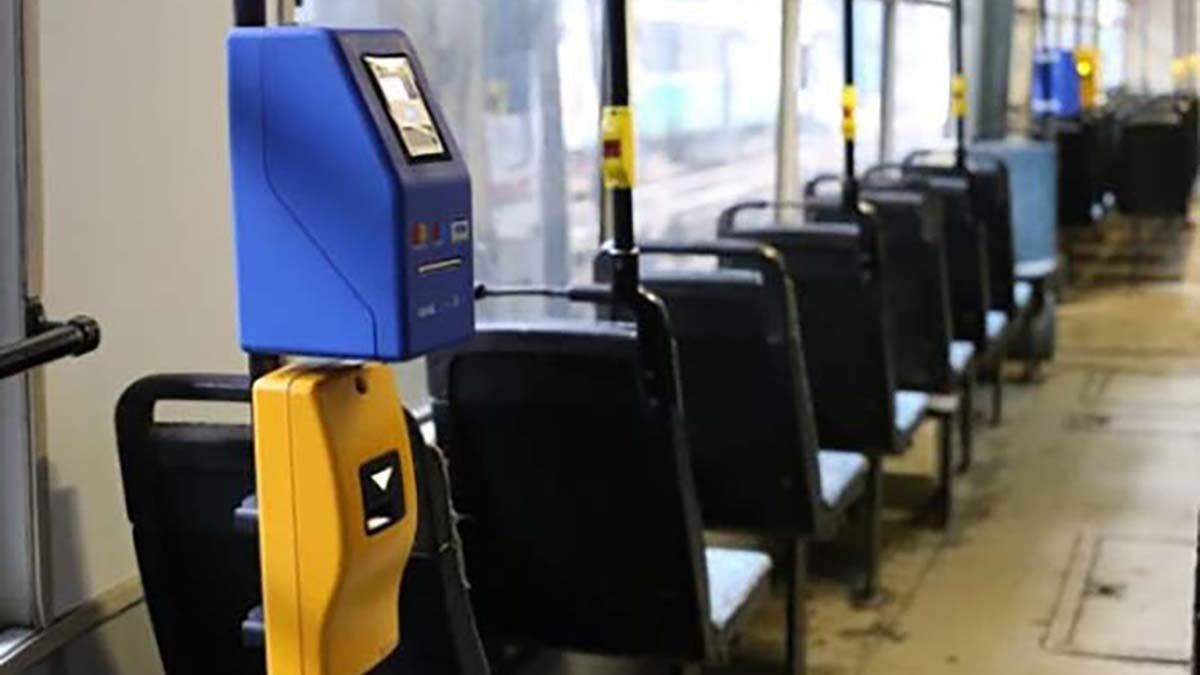  A plătit un bilet într-un autobuz CTP Iași, dar banii au ajuns aparent la Timișoara