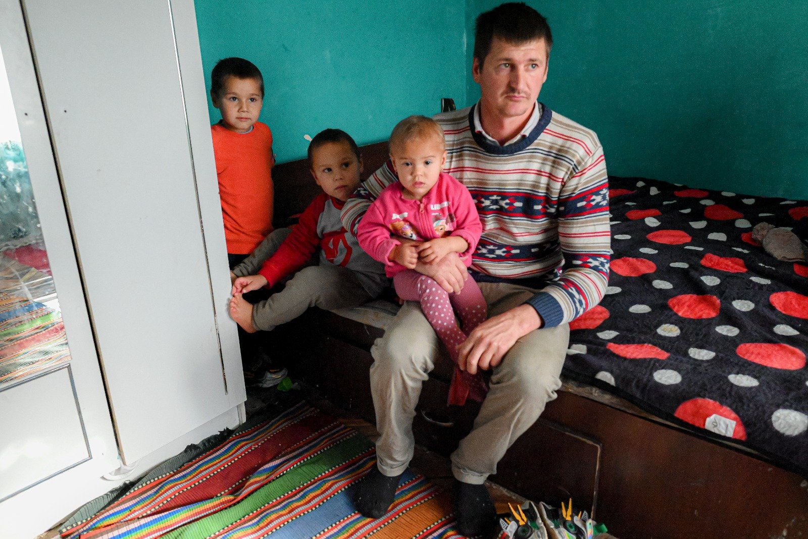  Campania de Crăciun a ZdI – Soţii Rupanu şi cei 4 copilaşi ai lor: un caz înduioşător. Iată şi primii donatori!