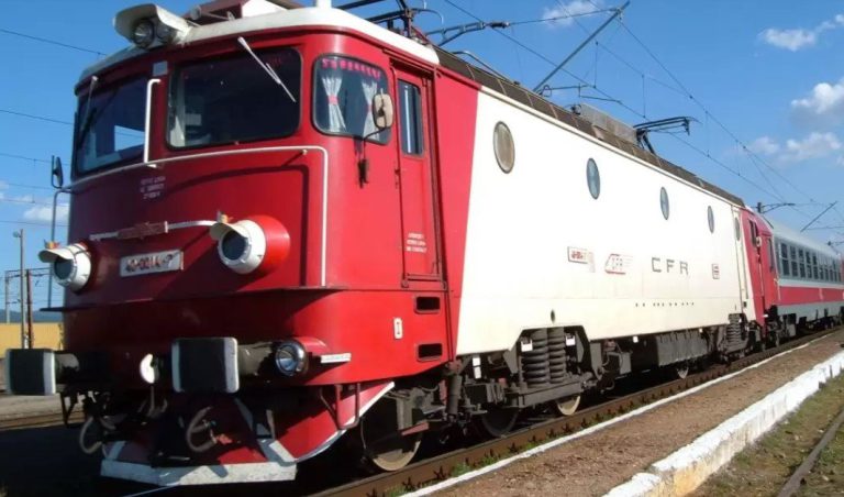 Bărbat de aproximativ 60 de ani, grav rănit după ce a fost lovit de tren în zona Gării Cristești