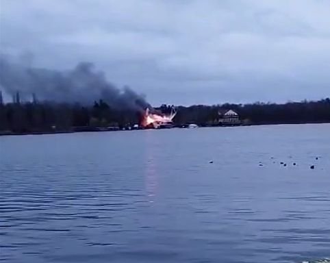  Incendiu puternic la restaurantul Taverna Racilor din Snagov. “S-a ales praful” – VIDEO