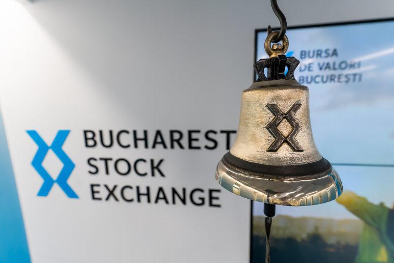 Bursa de la Bucureşti a închis pe roşu ultima şedinţă de tranzacţionare a săptămânii