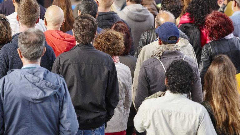 46% dintre români cred că statul este vinovat pentru situația lor proastă - Sondaj Inscop