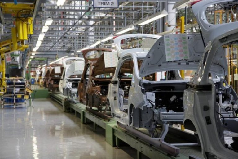 Fabrici închise și concedieri masive, în România: Mii de angajați lăsați fără loc de muncă. Disponibilizările anunțate în 2025