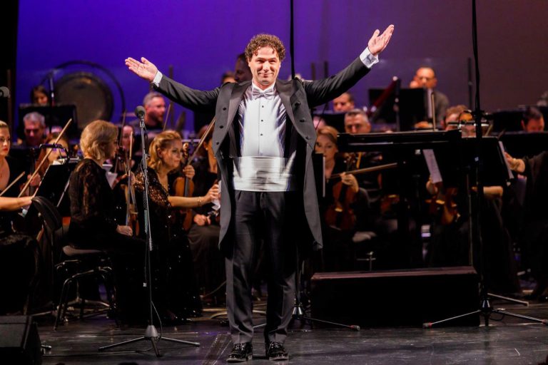 EXCLUSIV Andrei Fermeșanu, managerul interimar, respins din cursa pentru conducerea Operei Iași