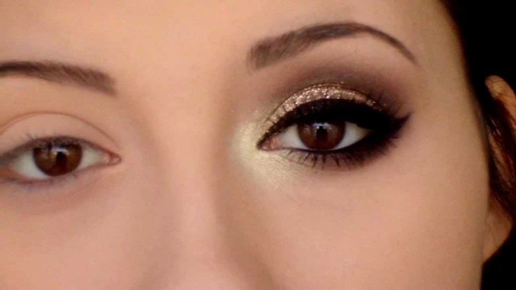  VIDEO Cum sa transformi un machiaj de zi intr-unul de seara in cativa pasi simpli