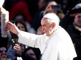 Papa Francisc va călători cu paşaport argentinian