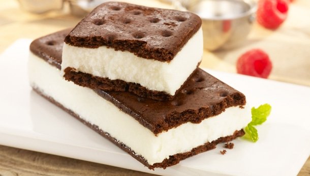 Vrei o siluetă de vis? Iată alimentele la care trebuie să renunţi în această vară