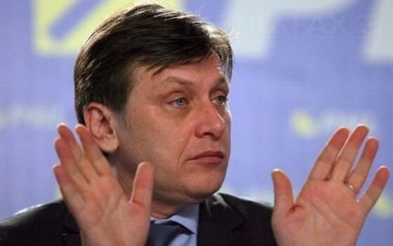 Crin Antonescu: În momentul ăsta avem oarecum întreruptă relaţia oficială, clară, deschisă, cu noua administraţie a SUA