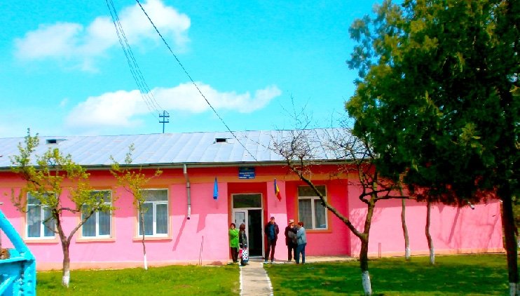 Parcă are nume predestinat. În această localitate ieşeană sunt cele mai slabe performanţe şcolare din judeţ