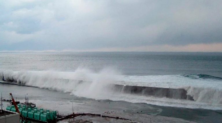 Alertă de tsunami declanşată după un cutremur cu magnitudine 6,9 în sud-vestul Japoniei
