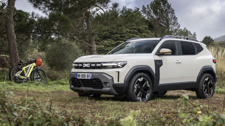 Comparativ: Cele mai economice mașini pe benzină, diesel și electric. Cum se clasează Dacia?