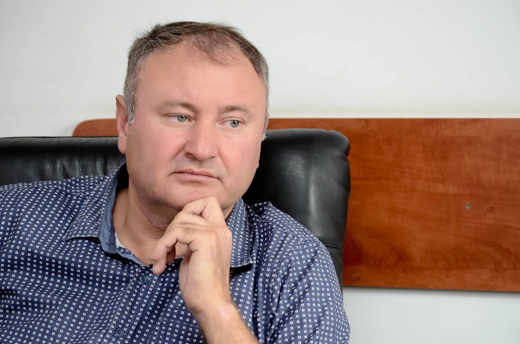  Minunata lume a domnului rector Viorel Scripcariu