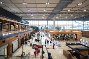 Aeroportul din Berlin și-a suspendat activitatea, după semnalarea unei drone în apropierea unui hangar de elicoptere folosit de către Bundeswehr