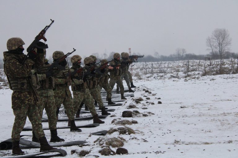 „Rusia a fost descurajată să atace țările Alianței, datorită nivelului de pregătire al Armatei Române” susține generalul-șef al NATO