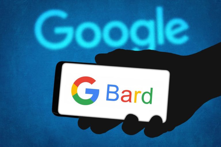 Chatbotul Bard al Google a fost redenumit Gemini; compania a lansat o nouă aplicaţie şi opţiuni de abonamente