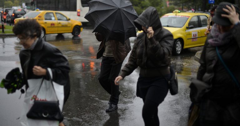 Meteorologii anunţă că şi în luna februarie temperaturile vor fi peste valorile obişnuite în această perioadă