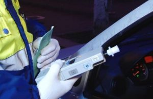 Un consilier local care a provocat un accident rutier băut fiind a fost tratat cu indulgență de judecători