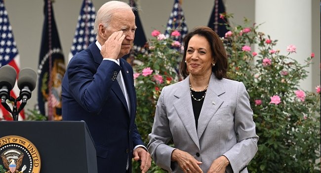 Kamala Harris se declară ”pregătită să-şi servească ţara” în toiul unei polemici pe tema sănătăţii mentale a lui Biden