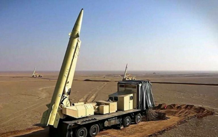 Grupul Houthi din Yemen recunoaşte că a atacat Israelul cu rachete balistice în coordonare cu Iranul