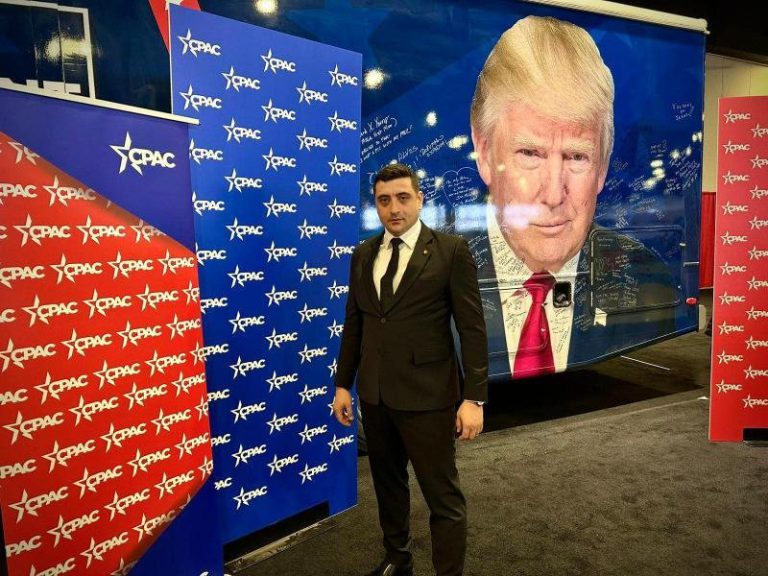 Analiză REUTERS: MAGA o ia spre est. Favoritul prezidenţial din România se urcă pe valul dreptei radicale