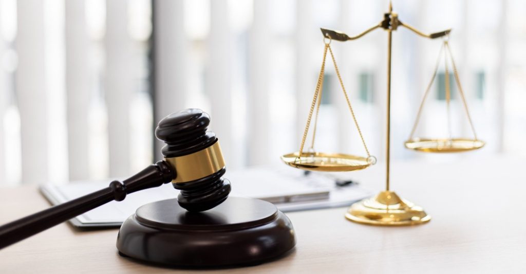 Sentință prea blândă pentru un cercetător ieșean? Magistrații regretă că nu pot mări pedeapsa unui șofer fugar
