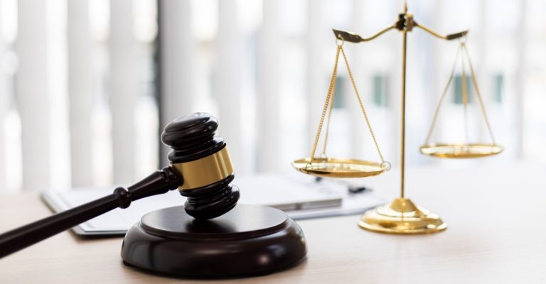 Sentință prea blândă pentru un cercetător ieșean? Magistrații regretă că nu pot mări pedeapsa unui șofer fugar