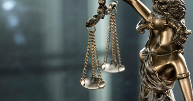 Curțile de Apel se revoltă. Judecătorii de la 16 mari tribunale, inclusiv Iași, îi cer lui Nicuşor Dan blocarea legii privind pensiile magistraților