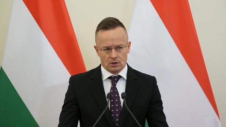 Enervat de Bruxelles, Szijjarto a plecat vineri în Rusia: „Borrell este un fel de Biden”