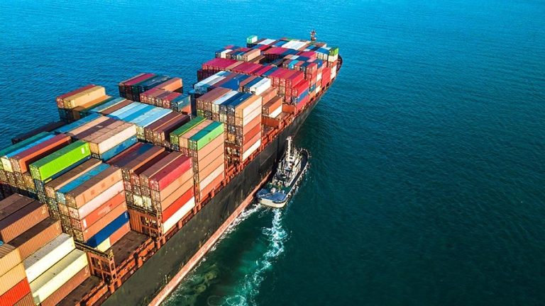 Analiză - Crizele și efectele lor din ultimii 5 ani au schimbat structura exporturilor și a importurilor