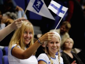 Finlanda rămâne cea mai fericită ţară din lume. SUA s-au prăbușit în top, România a coborât puțin