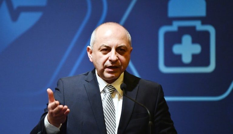 Cîrstoiu, întrebat dacă îi pare rău că nu l-a ascultat pe Băsescu când l-a sfătuit să nu candideze la primărie: Cinstit, da