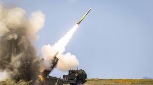 Ucraina şi Rusia se acuză reciproc de continuarea atacurilor în Duminica Paştelui, în pofida armistiţiului