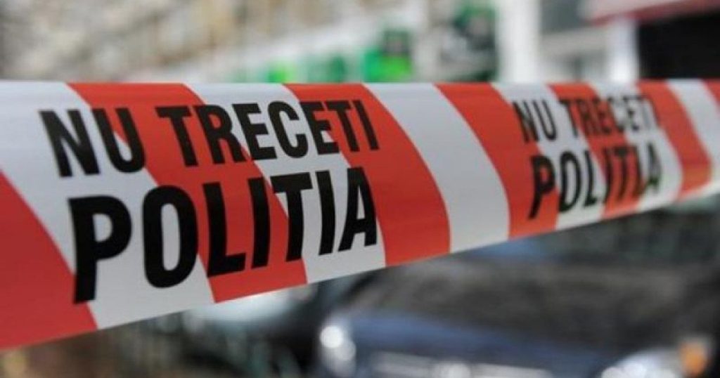 Agent de pază la o firmă de curierat, mort după ce a fost strivit între o rampă şi o semiremorcă