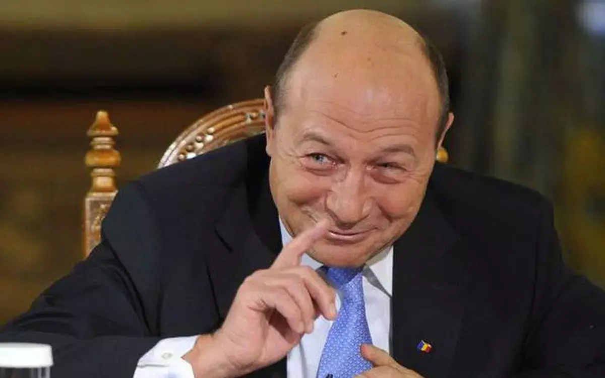 Traian Băsescu, nou atac la Victor Ponta și Crin Antonescu: „Candidează la Preşedinţie ambii lideri ai USL care în 2012, sub comanda Varanului, au destructurat în două zile Statul Roman”