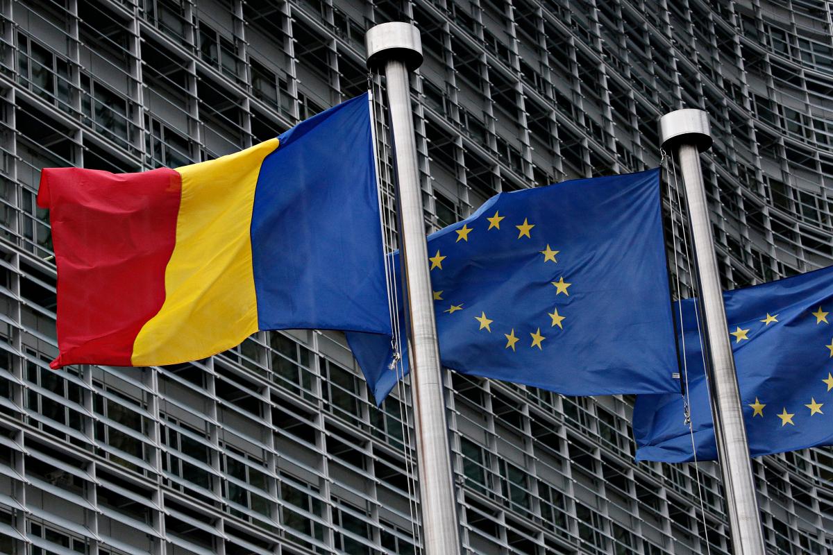 Comisia Europeană a redus estimarea de creştere a economiei României pentru 2024 de la 3,3% la 1,4%; deficit bugetar de 8% şi inflaţie de 5,5% în acest an