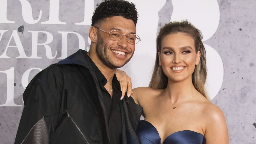  Starleta Perrie Edwards dă detalii despre relația ei cu Alex Oxlade-Chamberlain, fost jucător la Liverpool