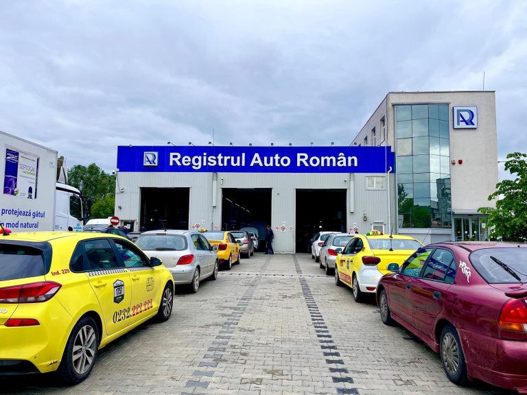 Ce pași trebuie să urmați pentru a vă monta un cârlig de remorcare la mașină. Puteți fi amendat în concediu