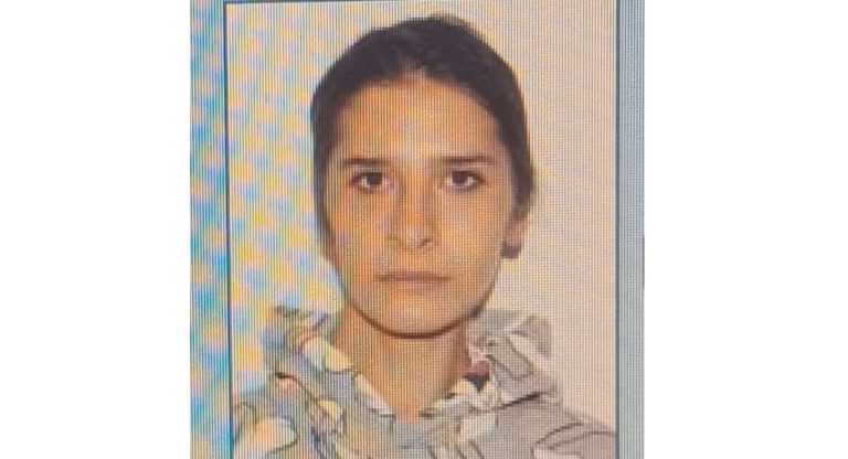 Tânără de 22 de ani care se află în scaun cu rotile, a fost dată dispărută de către mama sa
