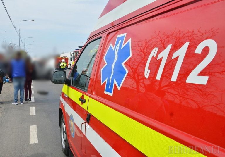 Amendă de 2000 de lei pentru un tânăr de 21 de ani care a transmis o alertă falsă la 112 privind un accident rutier grav cu mai multe victime