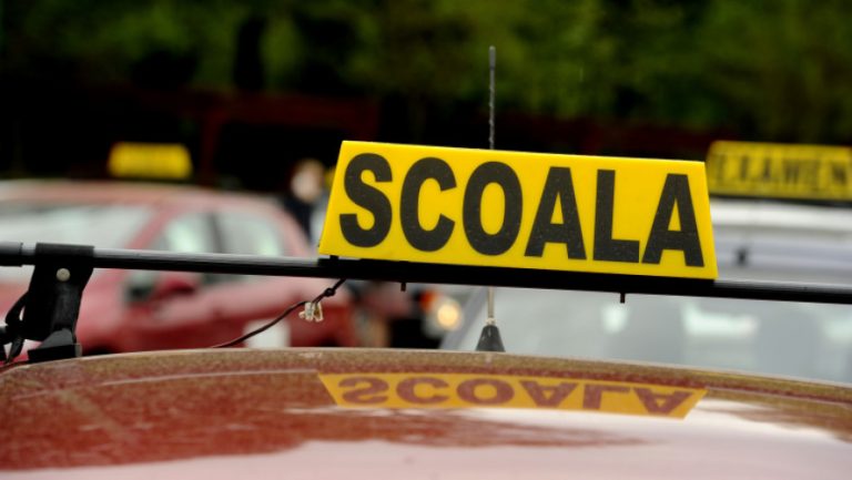 Pieton accidentat mortal în Târgoviște de o maşină „Şcoală” condusă de un tânăr de 17 ani