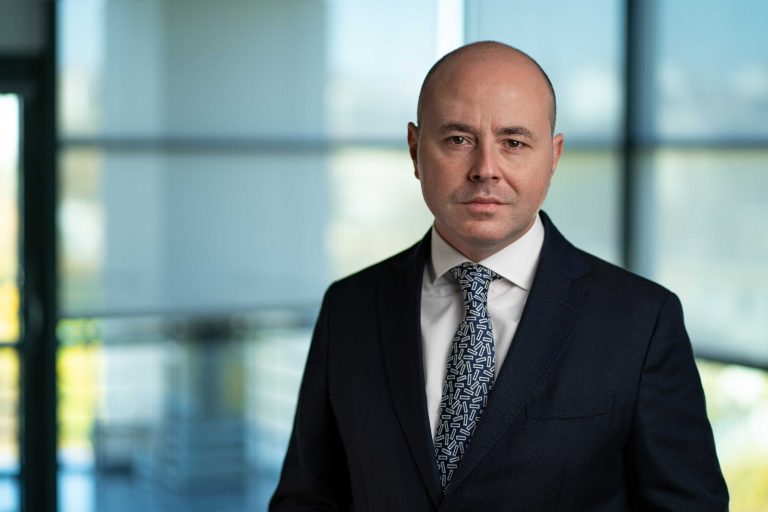 Deputatul Alexandru Muraru, candidat PNL la Alegerile Europarlamentare: Este timpul ca producătorii români să fie promovați la rafturile marilor rețele comerciale! (P)