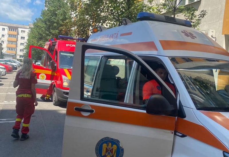  Muncitor mort după ce a căzut de la aproximativ 15 metri înălţime