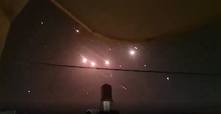 A şaptea noapte de atacuri asupra Iranului. Trump nu exclude o intervenţie americană: „Trebuie să faci ceea ce trebuie să faci