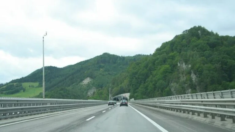 CNAIR a desemnat câştigătorul pentru studiul de fezabilitate la autostrada Bacău-Brașov