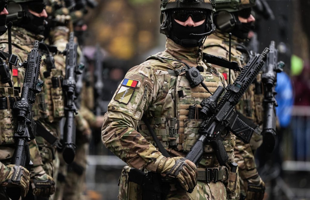 Mulți români vor să fie militari, puțini reușesc. Proba fizică a ”trântit” la pământ sute de candidați. Rezultate