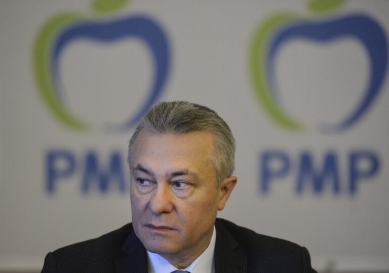 Cristian Diaconescu îşi lansează oficial candidatura pentru Preşedinţia României şi programul electoral, luni, la Iaşi