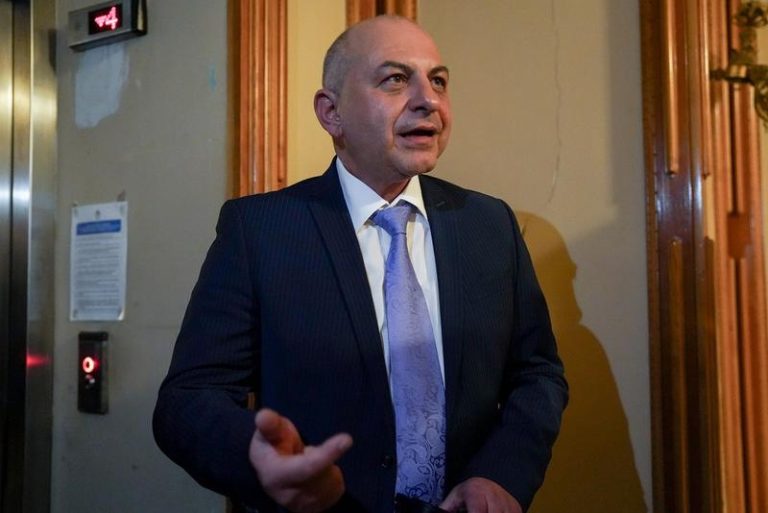 Digi24: Cîrstoiu refuză să-și retragă candidatura pentru București. Ciolacu, așteptat să îi ceară personal să plece