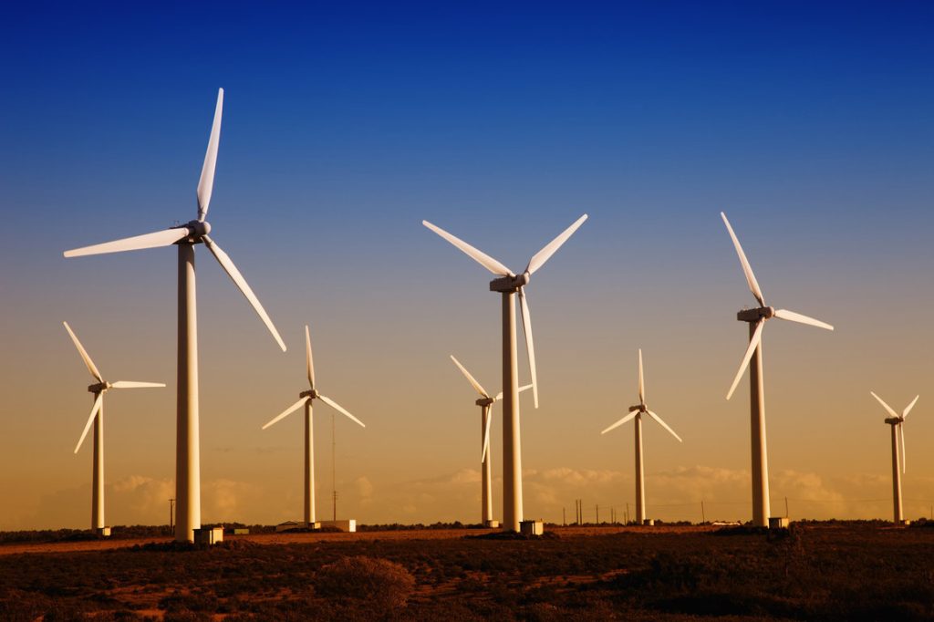  Noile instalaţii eoliene au atins un nivel record anul trecut